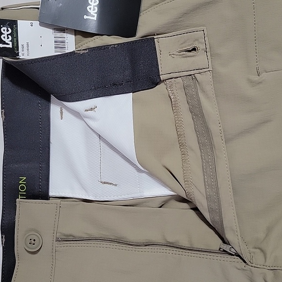 Men's Lee Extreme Motion Synthetic Ripstop Cargo Shorts, KC Khaki, Size 40, NWT - Picture 10 of 14